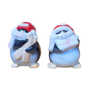 Tučňák keramický se šálou a čepicí mix 9cm