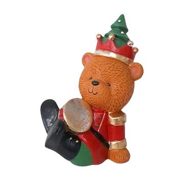 Medvěd sedící se stromkem magnesiový 19cm